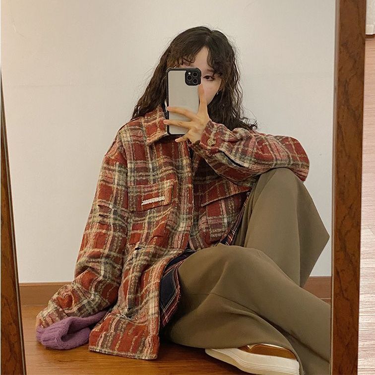 Korean version design sense red plaid hole small fragrance wind jacket female spring and autumn new ins American retro student jacket