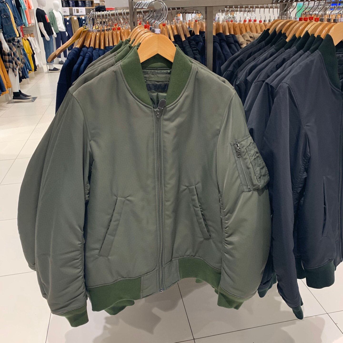 2023秋冬情侶款飛行員夾棉軍旅式寬鬆茄克棉服外套男女同款429278