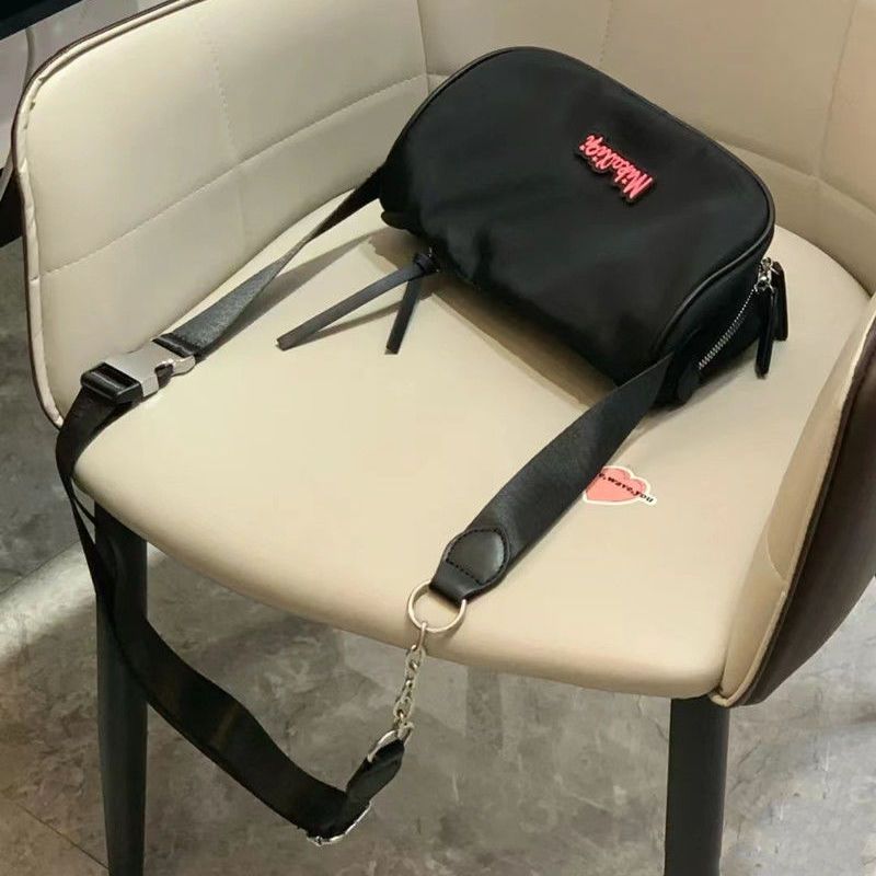 酒心泡芙包包 新款包包休閒甜酷純色單肩斜挎女包小眾設計通勤包