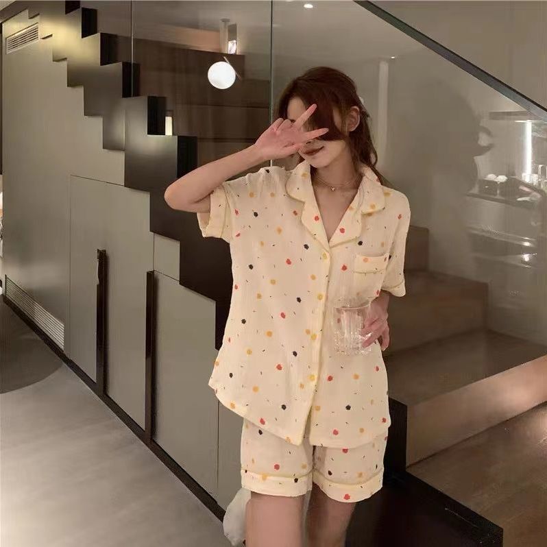 Japanese ins wind pajamas female summer sweet cardigan short-sleeved shorts thin section students can wear home service suits