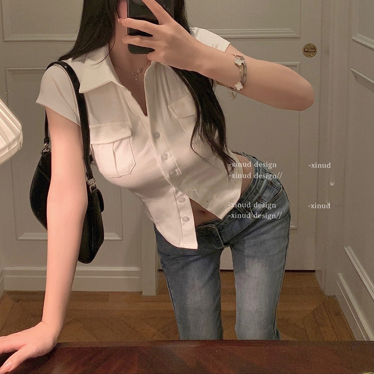 辣妹收腰polo領小心機短袖襯衫女夏修身顯瘦紐扣開衫短款T恤上衣