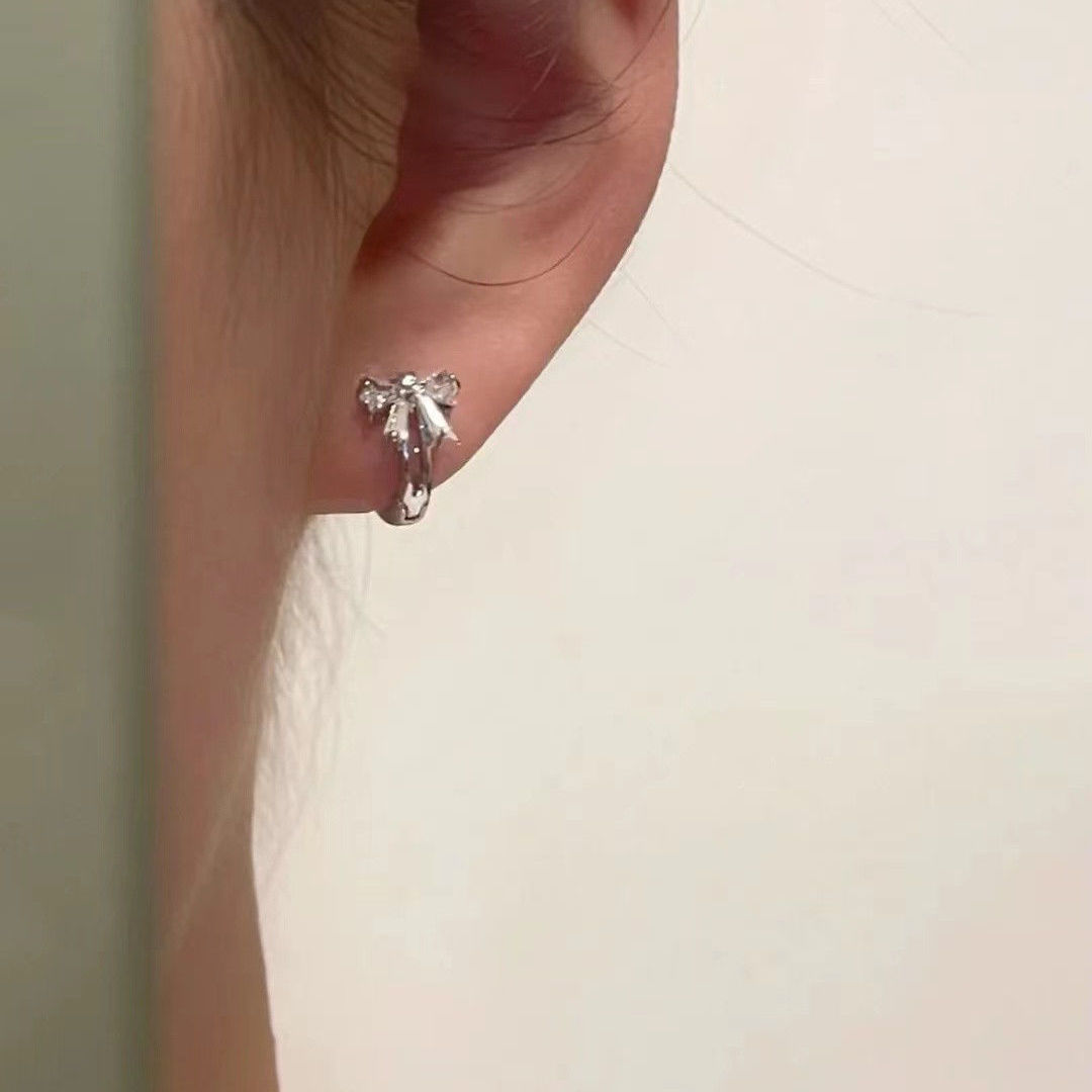 锆石蝴蝶结耳扣女小众设计高级感耳环2023年新款潮轻奢气质耳饰