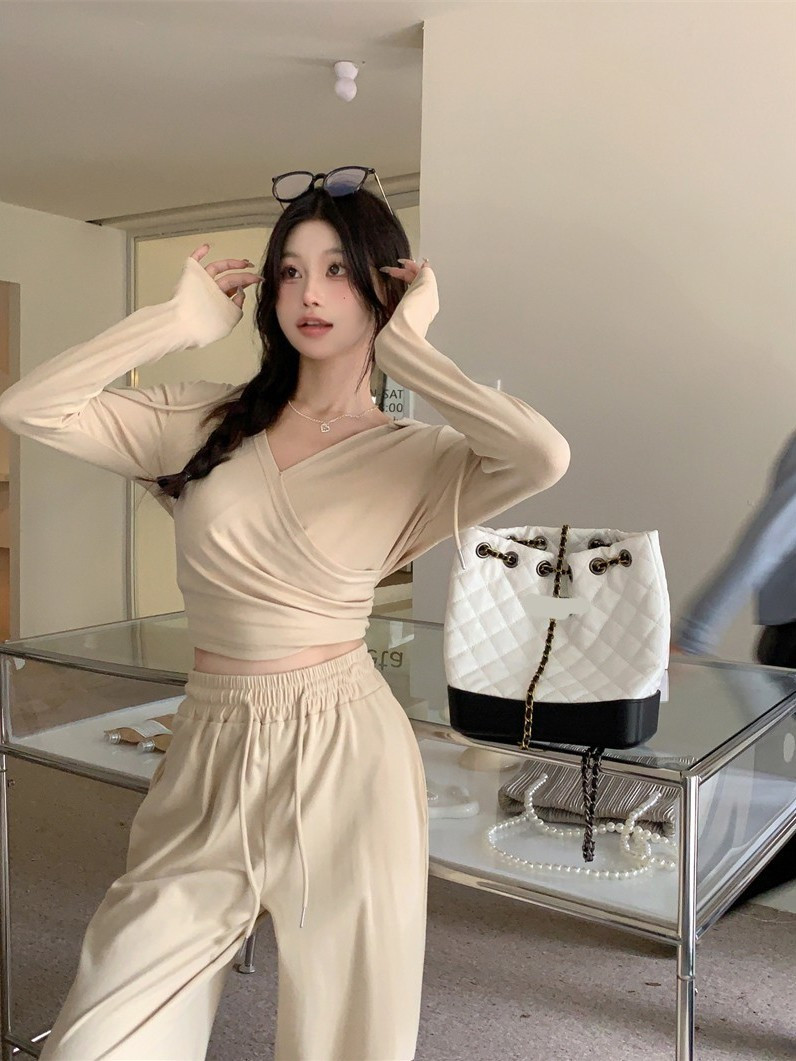 SODAZZZ韩版一整套设计感交叉短款连帽上衣阔腿裤百搭显瘦套装女