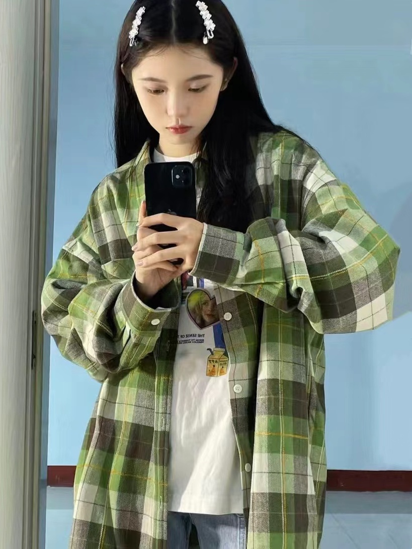 2023夏季綠色格子襯衫女學生薄款外套小眾別致上衣韓版寬鬆襯衣潮