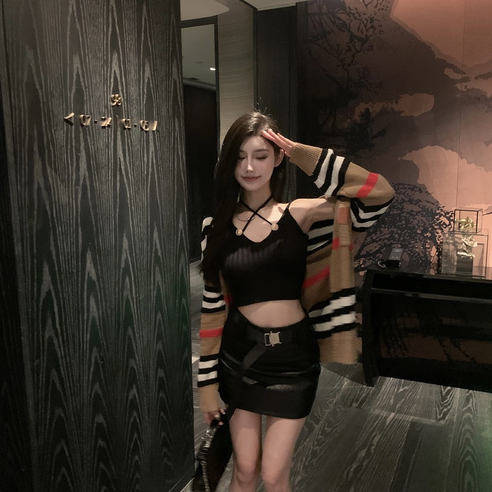 Paired with a belt, Spicy Girl, Black Half length Dress, Hong Kong Style, High Waist, Slim and Anti Shining, Sexy Wrapped Hip Short Skirt, Temperament Dress, Children