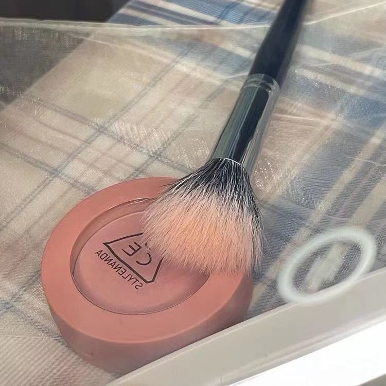 Blush even natural point color blush brush foundation honey powder brush soft hair loose powder high light wool fluffy professional