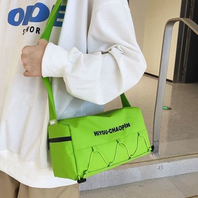 Bag women's new ins fashion original niche casual Oxford cloth diagonal small square bag pillow bag trendy little red book