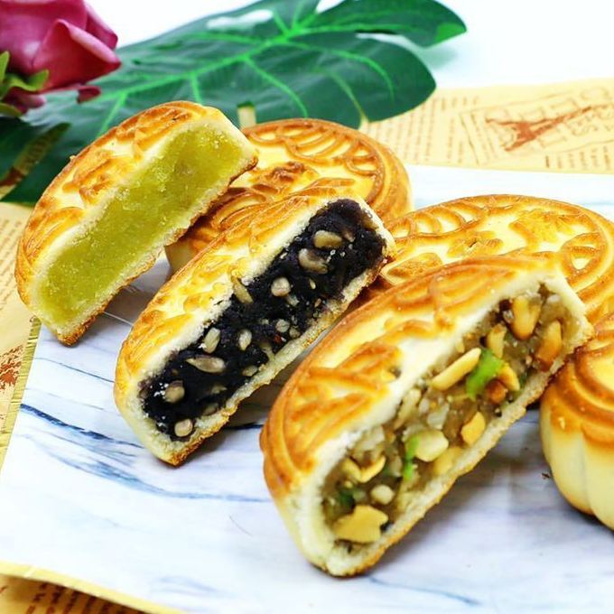 月饼广式老五仁传统手工水果味月饼中秋糕点零食批发