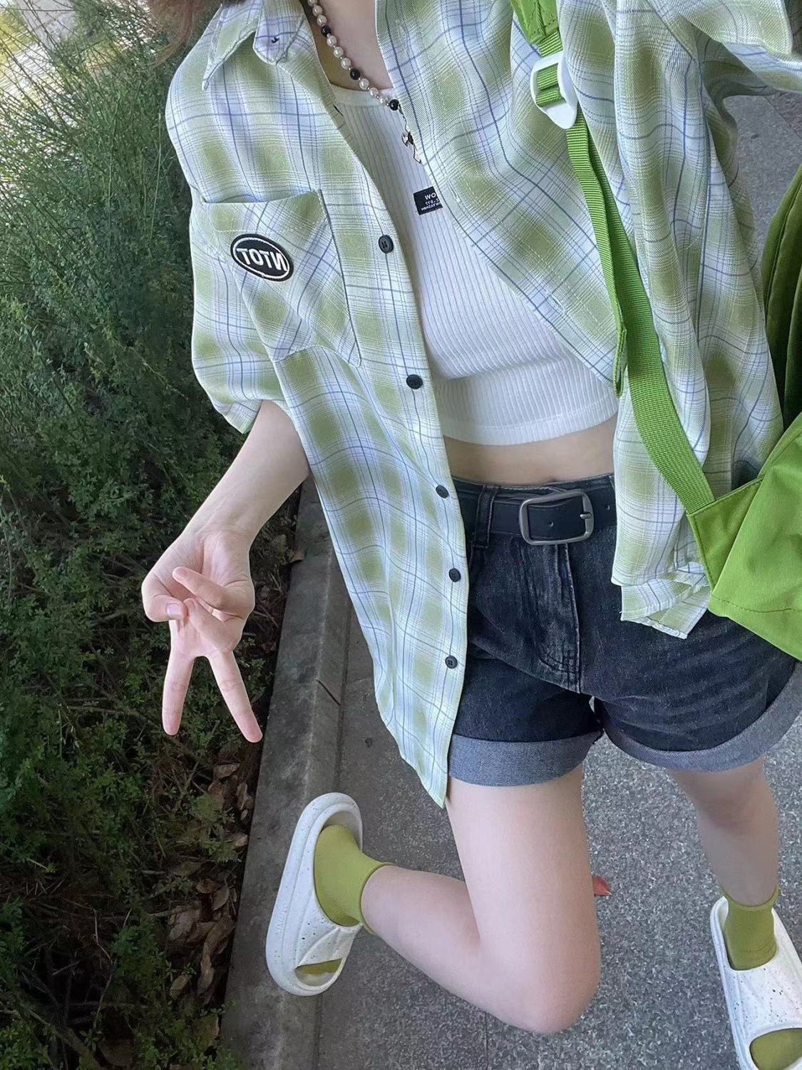日系格子短袖襯衫女夏季學生韓版寬鬆百搭港風新款小個子薄款襯衣