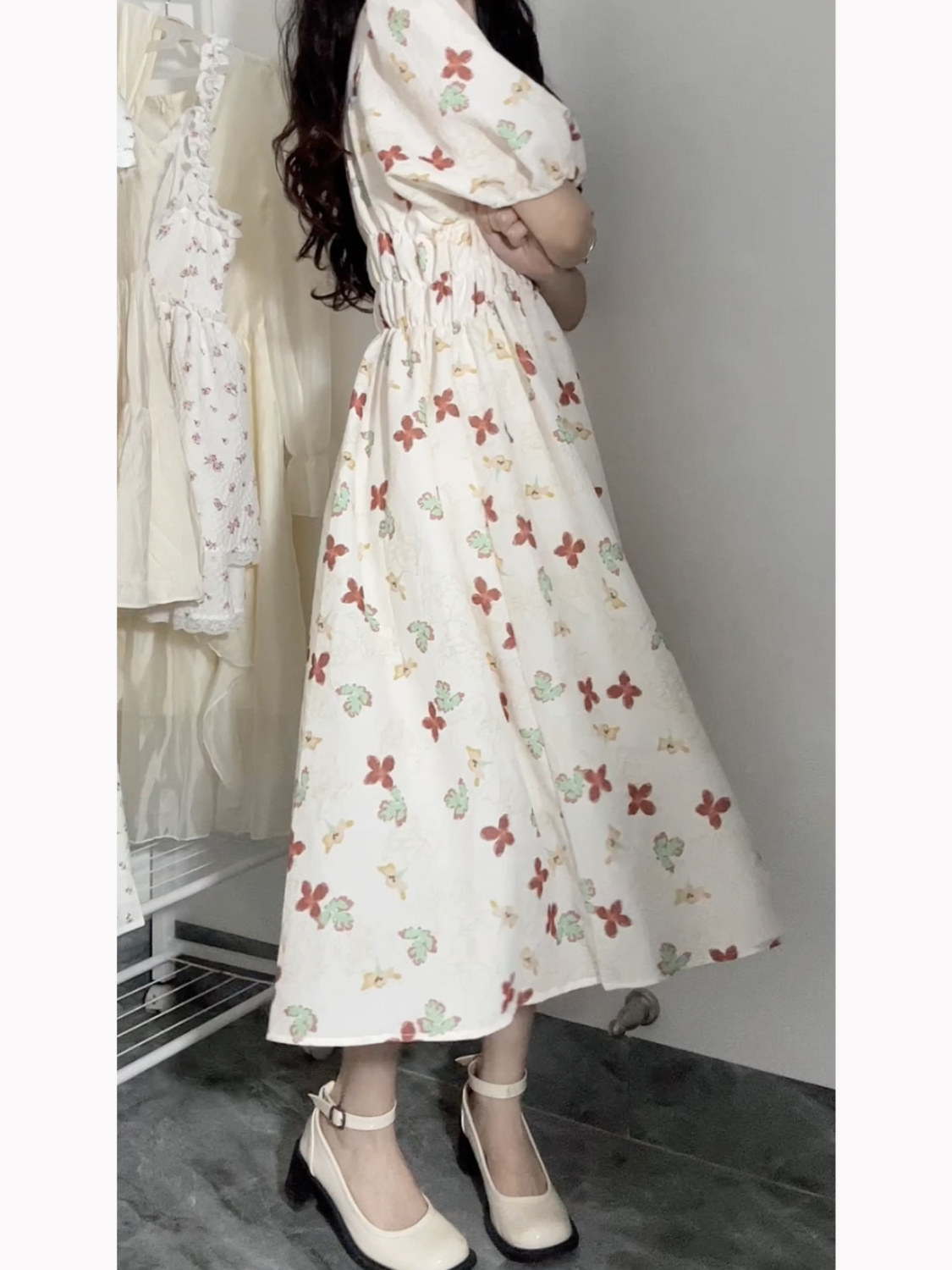 French style gentle style retro square neck puff sleeve floral dress female student Korean version high waist mid-length skirt