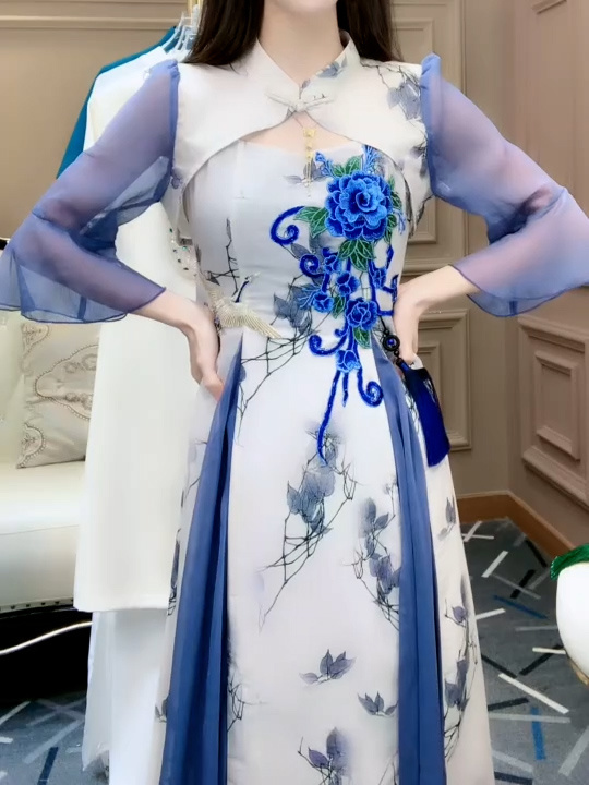 New Chinese style retro temperament national style national style shawl + super fairy embroidered suspender dress 2023 summer new style