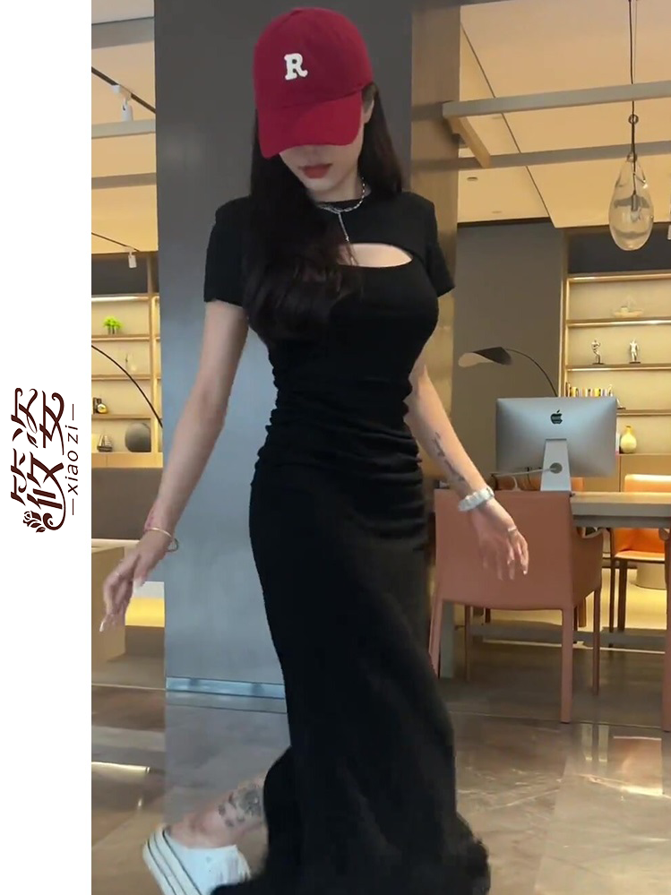 Xiaozi Temperament Black Hollow Fishtail Skirt 2023 New Careful Machine Sexy Slim Thin Package Hip Dress