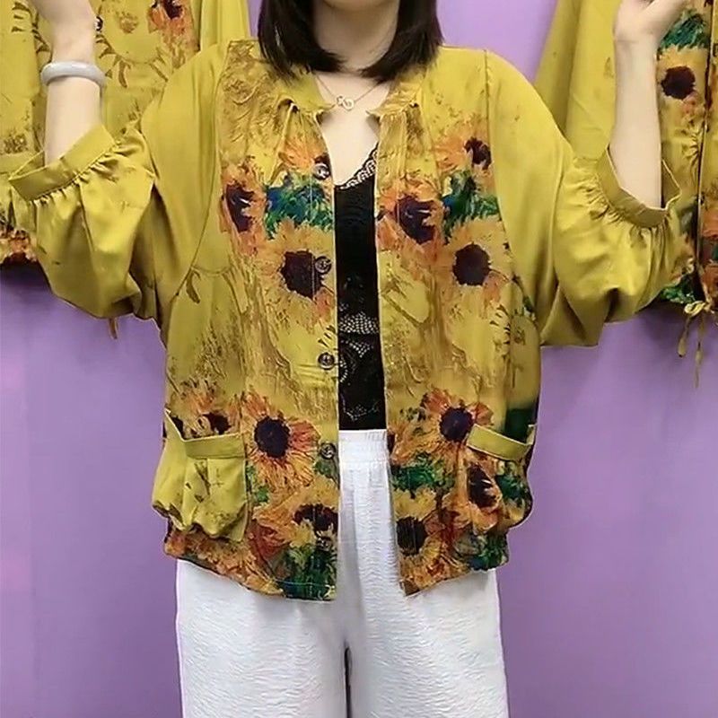 洋气中年妈妈2022新款妈妈装花色短外套休闲宽松外搭小衫减龄花衫