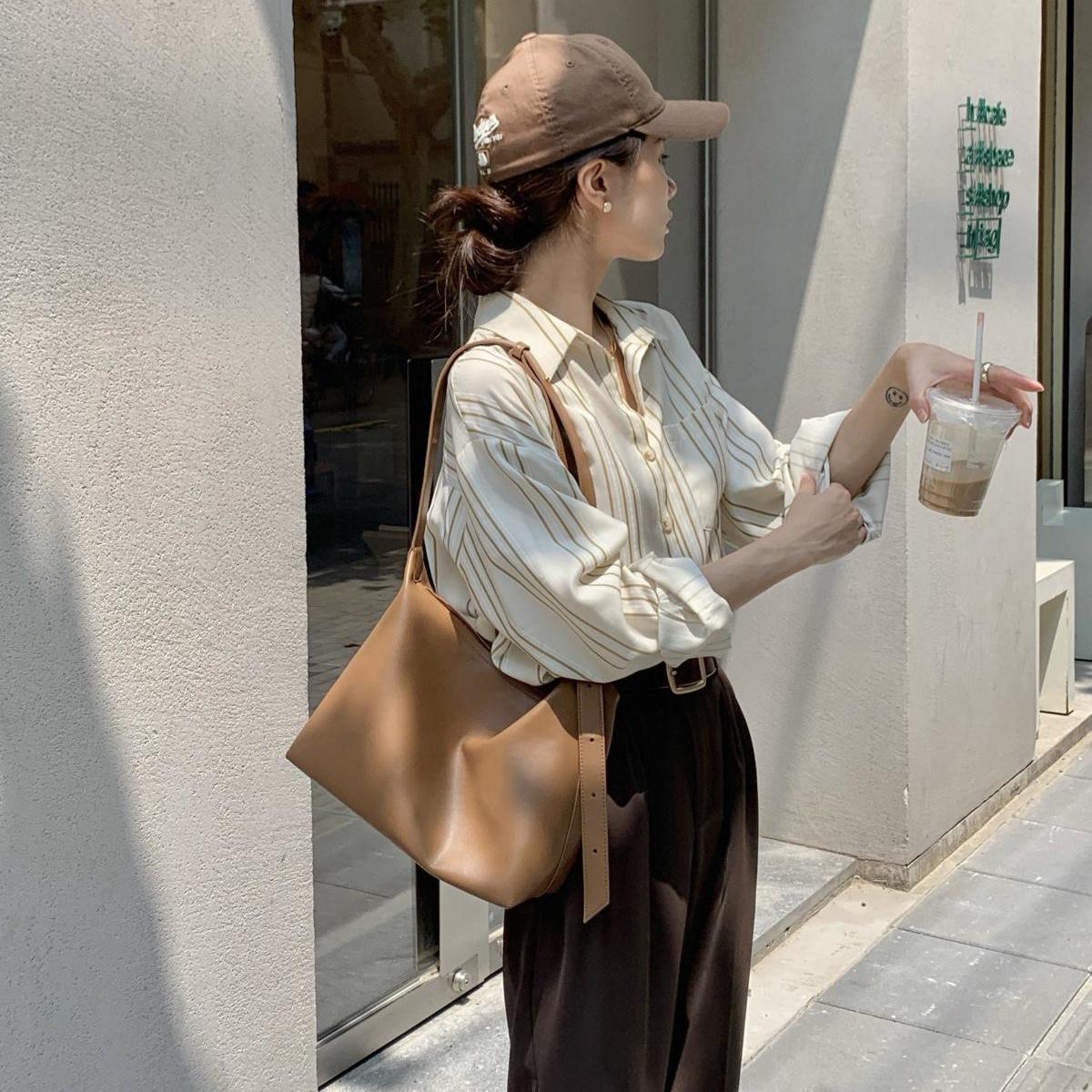 英倫條紋帥氣襯衫女長袖春秋新款設計感休閒復古港風襯衣別致上衣