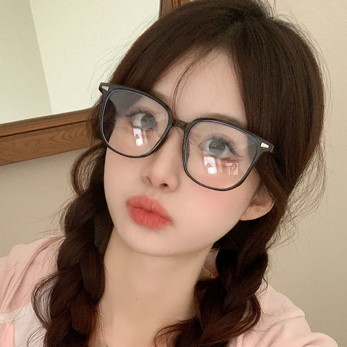防藍光眼鏡女黑框顯瘦大框圓臉防輻射近視眼鏡女可配度數護眼網紅