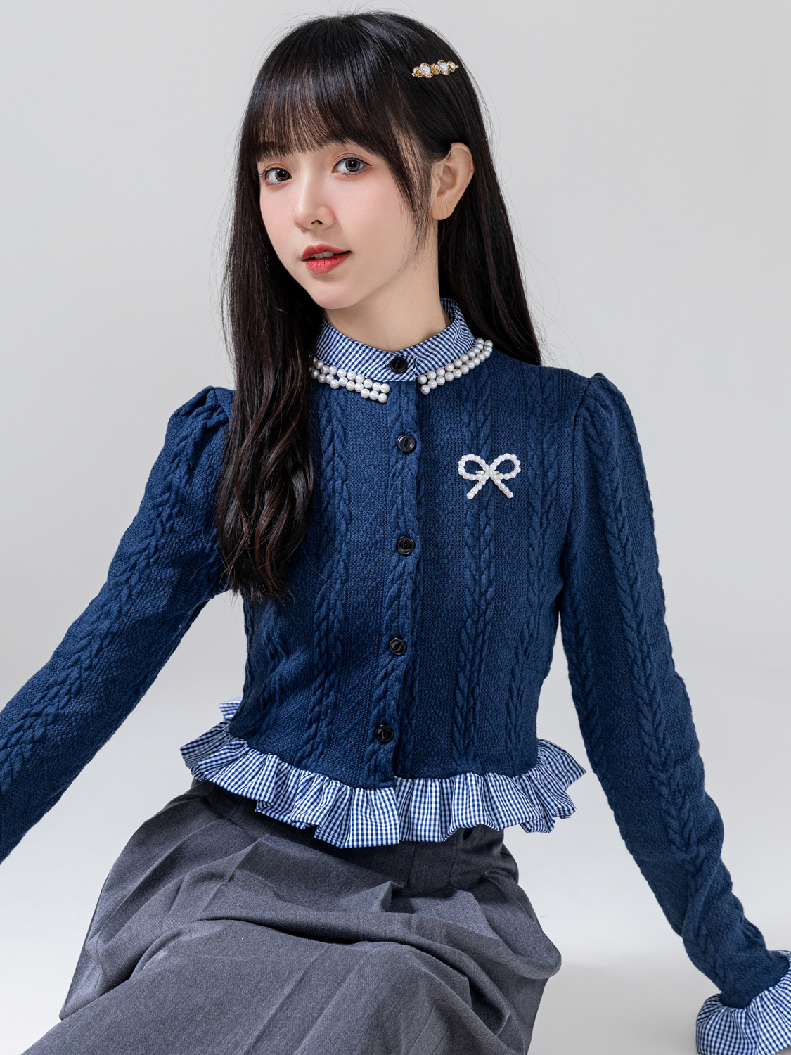 2023秋冬新款立領蝴蝶結喇叭袖針織衫女木耳邊短款長袖毛衣