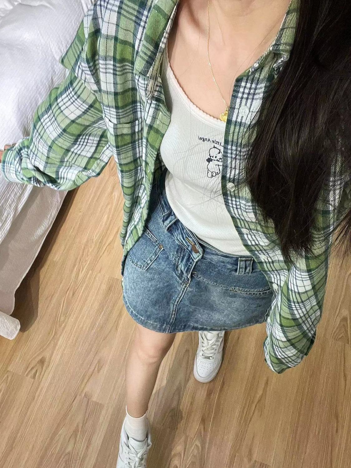 夏季薄款綠色格子襯衫外穿女別致漂亮小衫寬鬆休閒顯瘦襯衣防曬衫