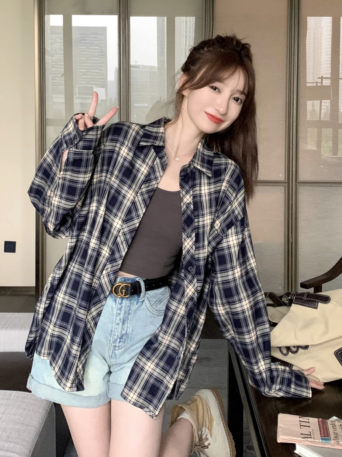 外穿長袖拼接襯衫上衣春秋女2023新款港風復古休閒設計感薄款上衣
