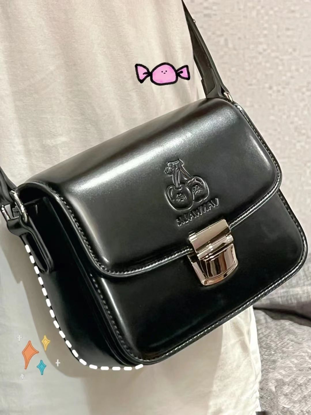 VANK果趣精靈 甜奶油包女高級ins單肩斜挎法棍包