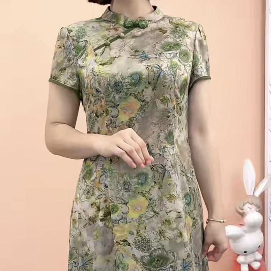 高檔洋氣雲錦緞改良版旗袍連衣裙2023新款女裝夏遮肉顯瘦媽媽裙子