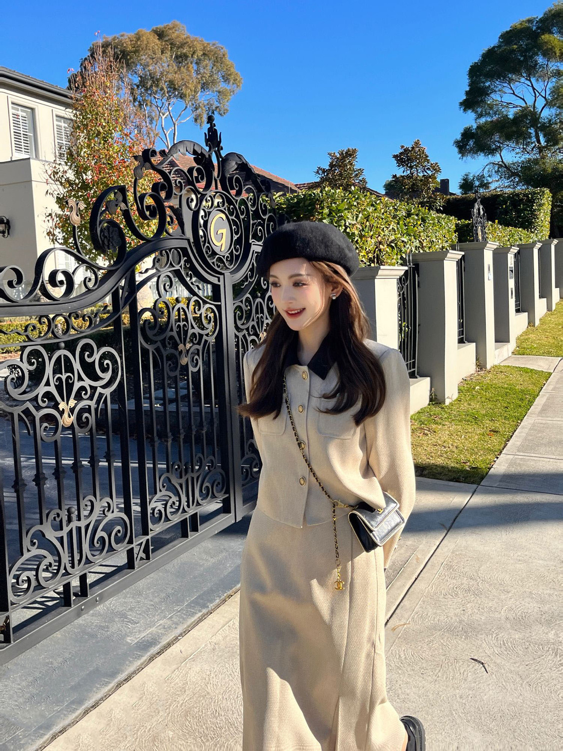 2023秋季套裝女小香風高級感小個子時尚氣質外套開叉半身裙兩件套