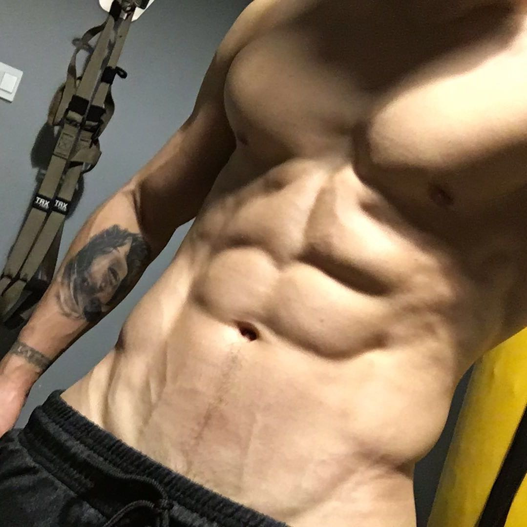D哥家 的封面