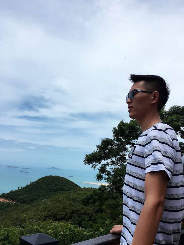 华仔【订阅我，有惊喜喔！】 介绍图