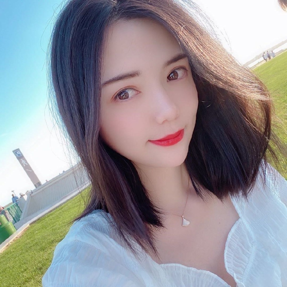 Lily粉丝福利团 头像