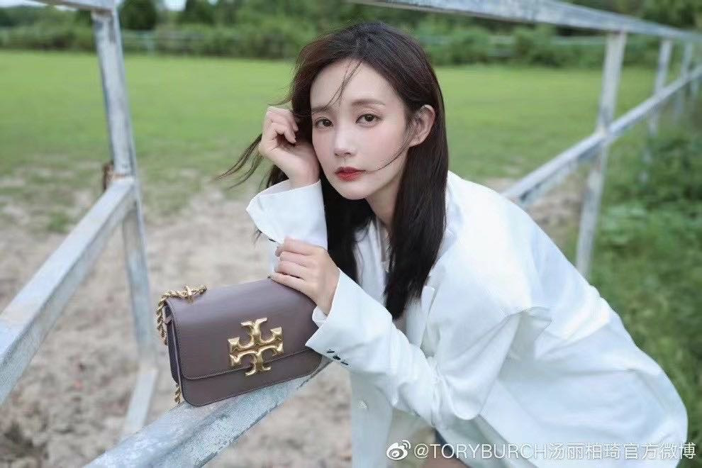 美国-Cassie 的封面